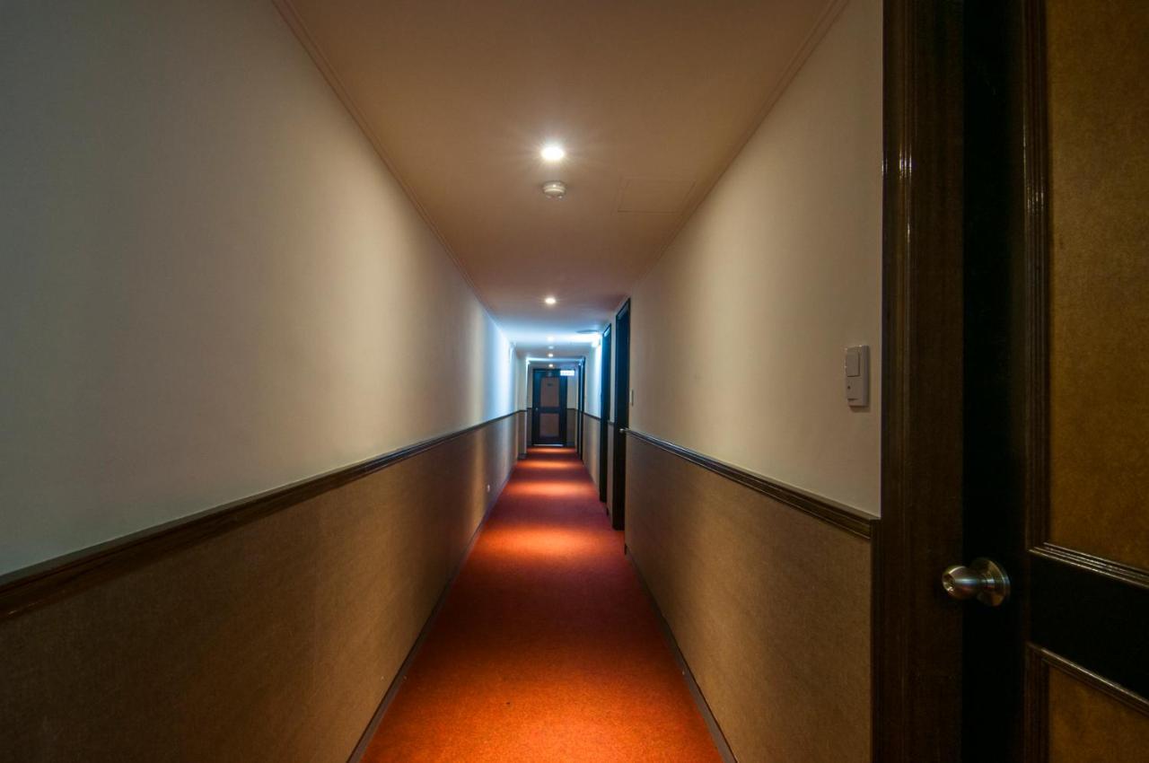 Dahua Hotel Keelung Exterior photo
